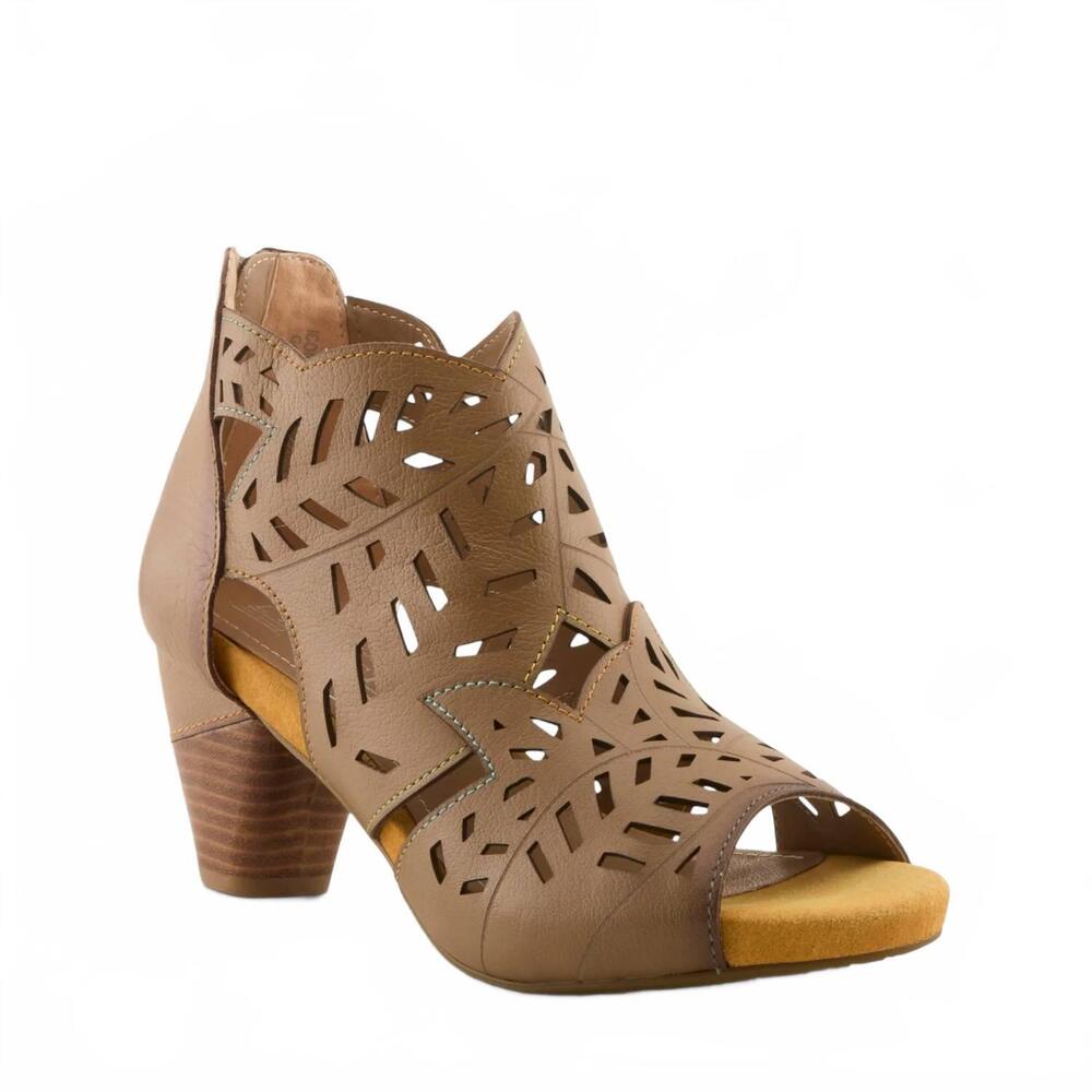 NEW L'ARTISTE women's icon sandals in tan